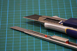 工具や刃物の積載に関する規定