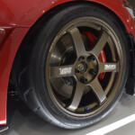 【画像】いまも大人気のホイール初代TE37が復刻……かと思いきやそうじゃない！　レイズの「30th ANNIVERSARY」のオリジナルと違う点をじっくり観察してみた 〜 画像6