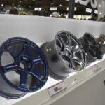 【画像】いまも大人気のホイール初代TE37が復刻……かと思いきやそうじゃない！　レイズの「30th ANNIVERSARY」のオリジナルと違う点をじっくり観察してみた 〜 画像13