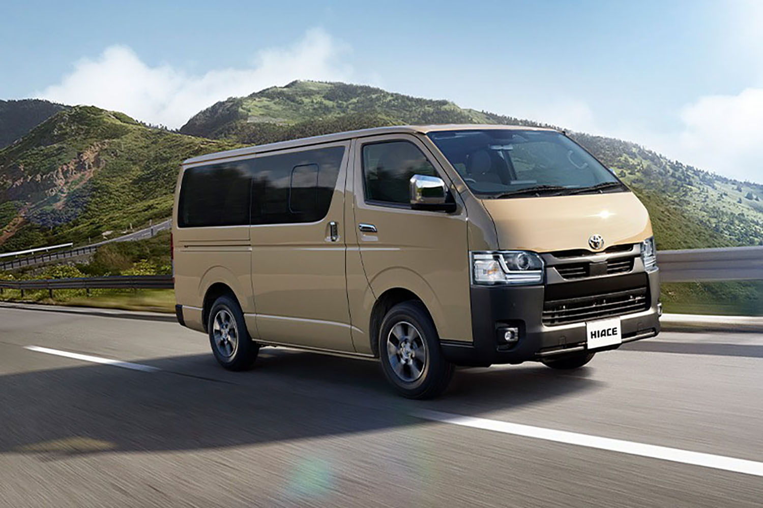 トヨタ・ハイエースが一部改良で大幅進化 〜 画像35