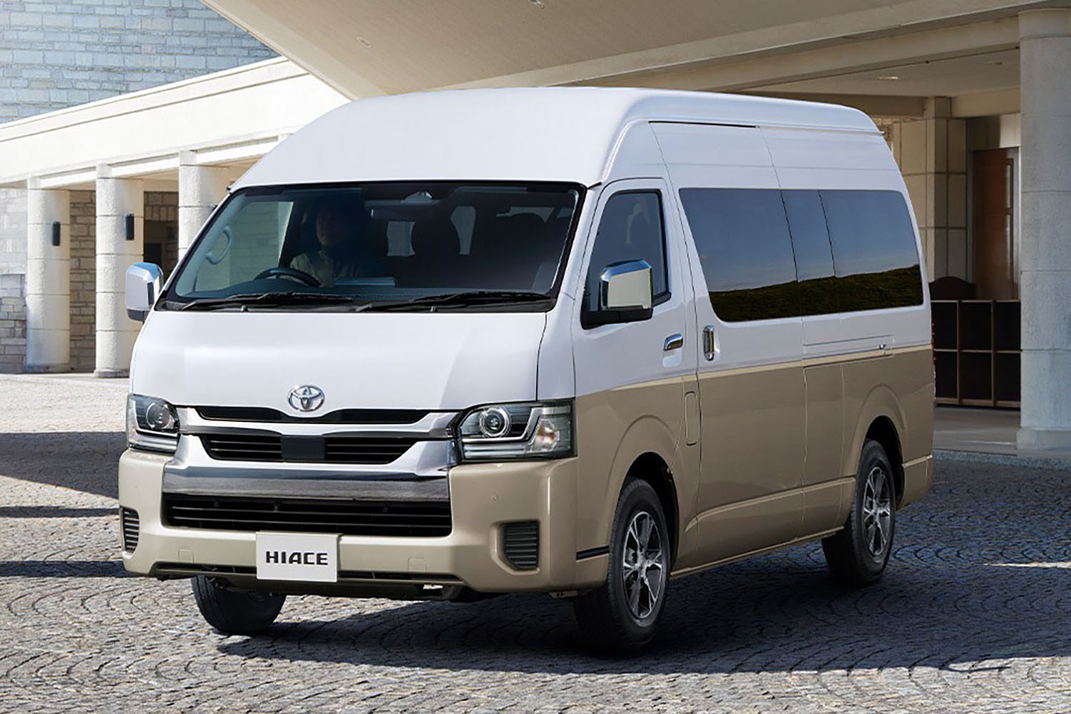 トヨタ・ハイエースが一部改良で大幅進化 〜 画像36