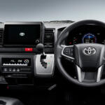 【画像】ちょ、この顔だけでも「スゴイ感」あるじゃん！　20年フルモデルチェンジしていないトヨタ・ハイエースが受けた大幅改良の中身 〜 画像3