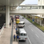 カスハラもないし外国語対応もなし！　厳しい路線バスドライバーはちょっと……な大型二種保有者は「企業送迎バス」に注目