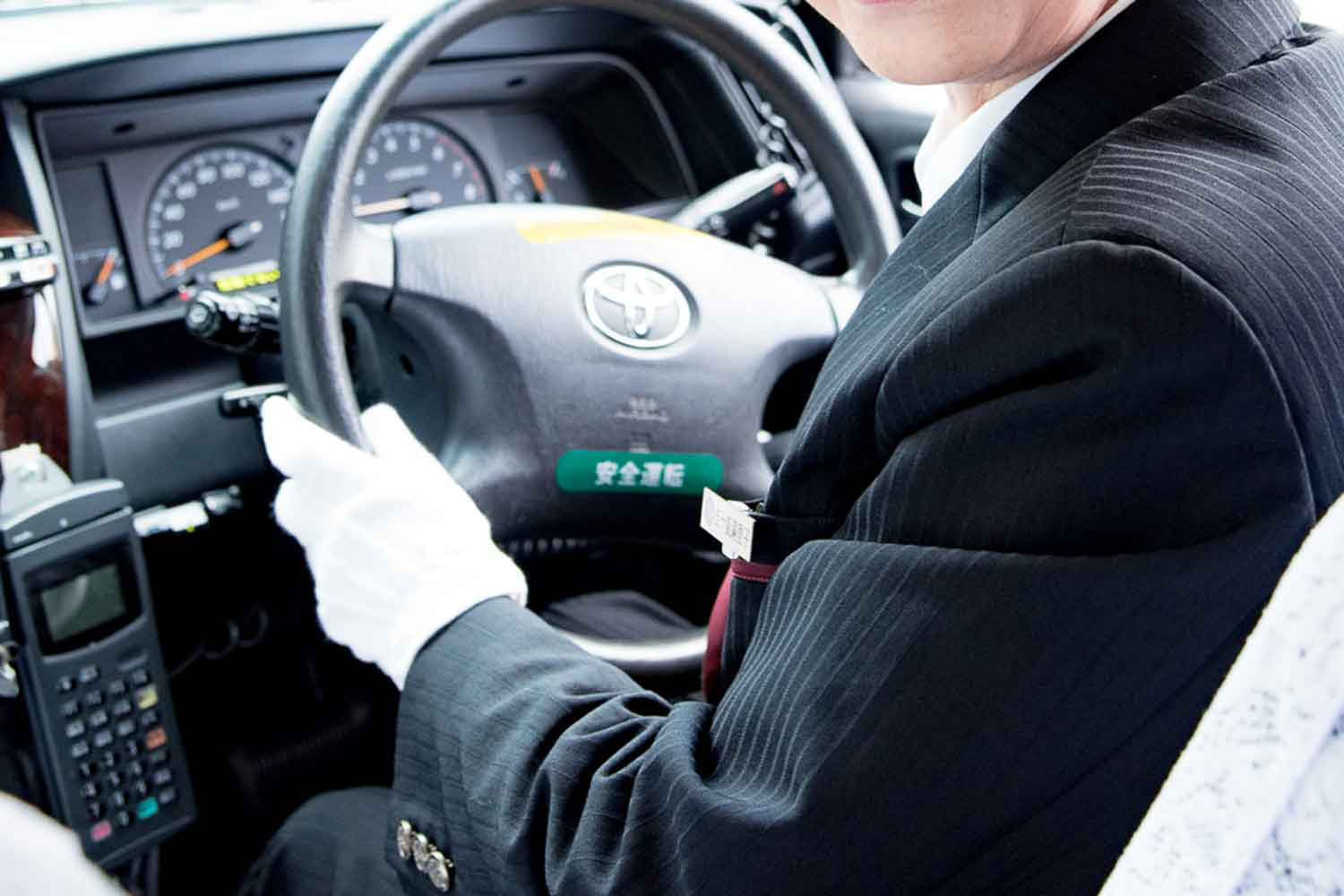 タクシードライバーのイメージ