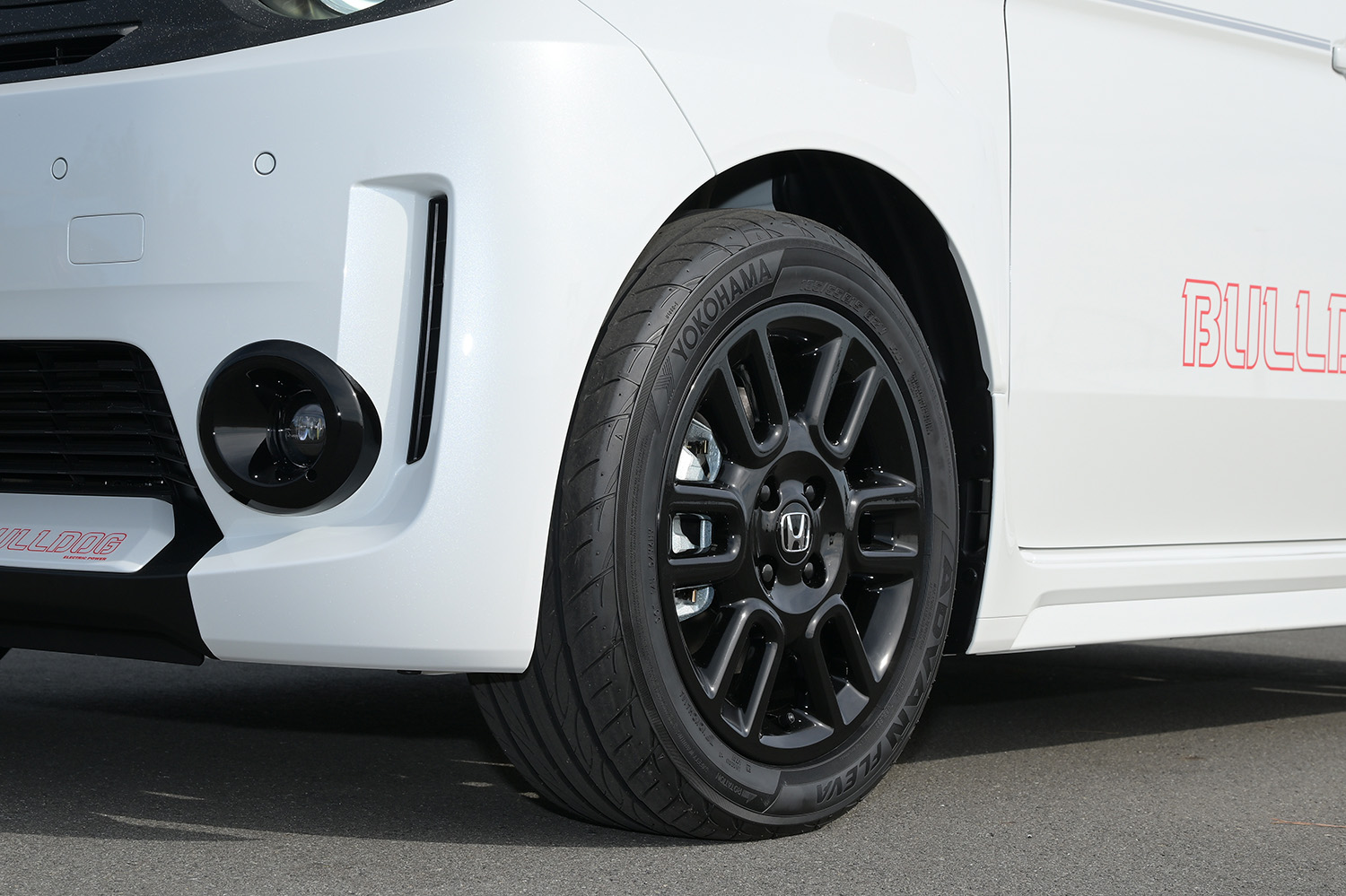 無限とホンダアクセスが発売前の「Super-ONE」をカスタマイズ 〜 画像8