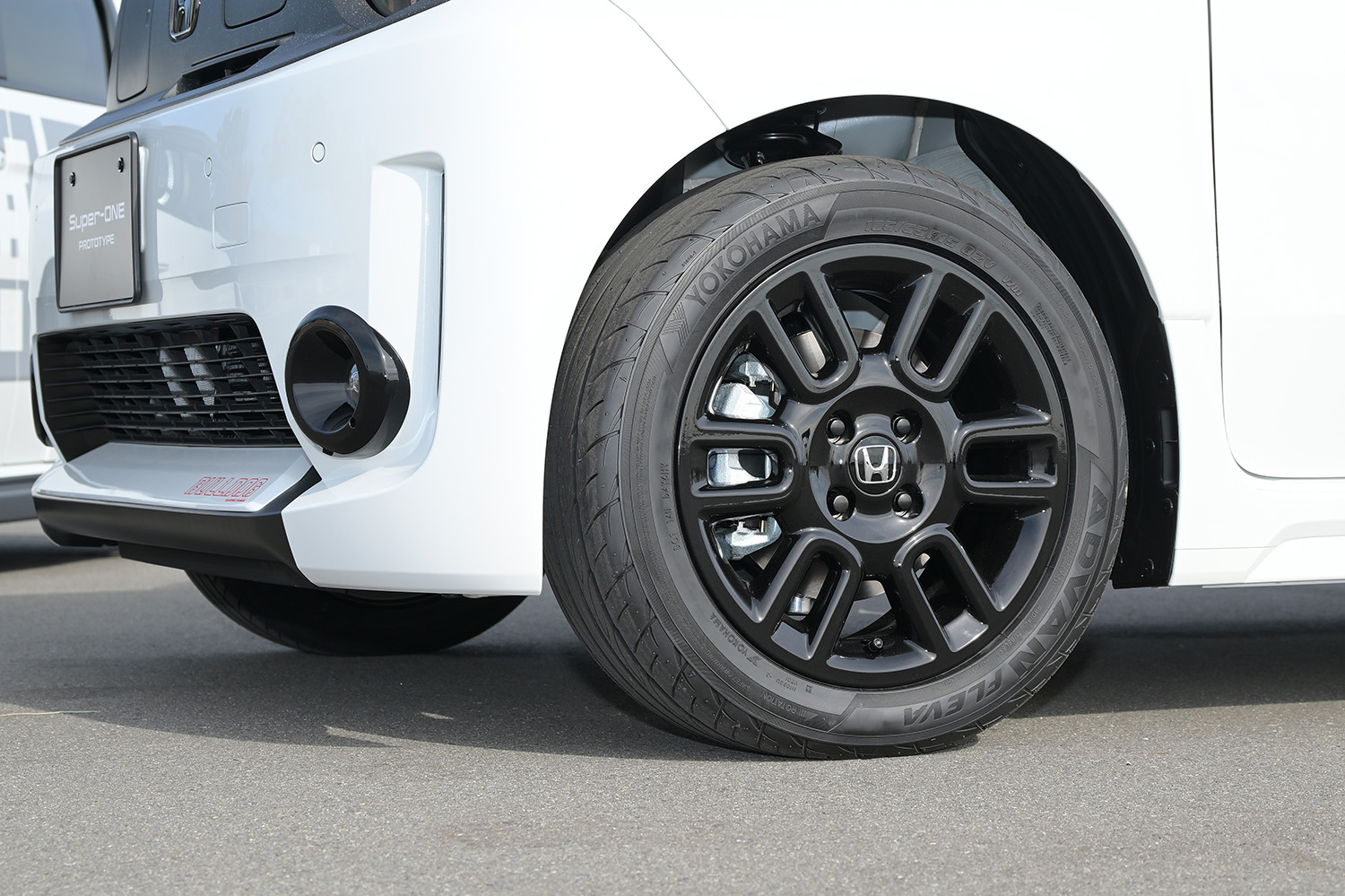 無限とホンダアクセスが発売前の「Super-ONE」をカスタマイズ 〜 画像9