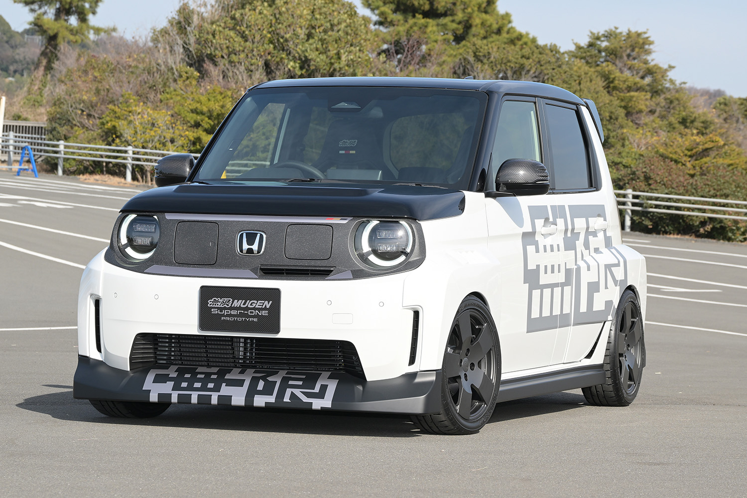 無限とホンダアクセスが発売前の「Super-ONE」をカスタマイズ 〜 画像20