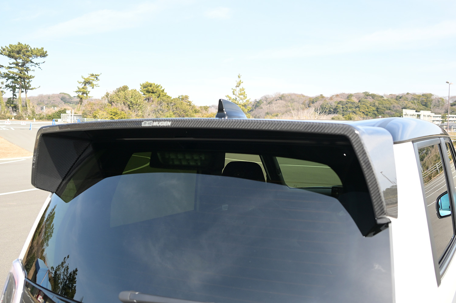 無限とホンダアクセスが発売前の「Super-ONE」をカスタマイズ 〜 画像30