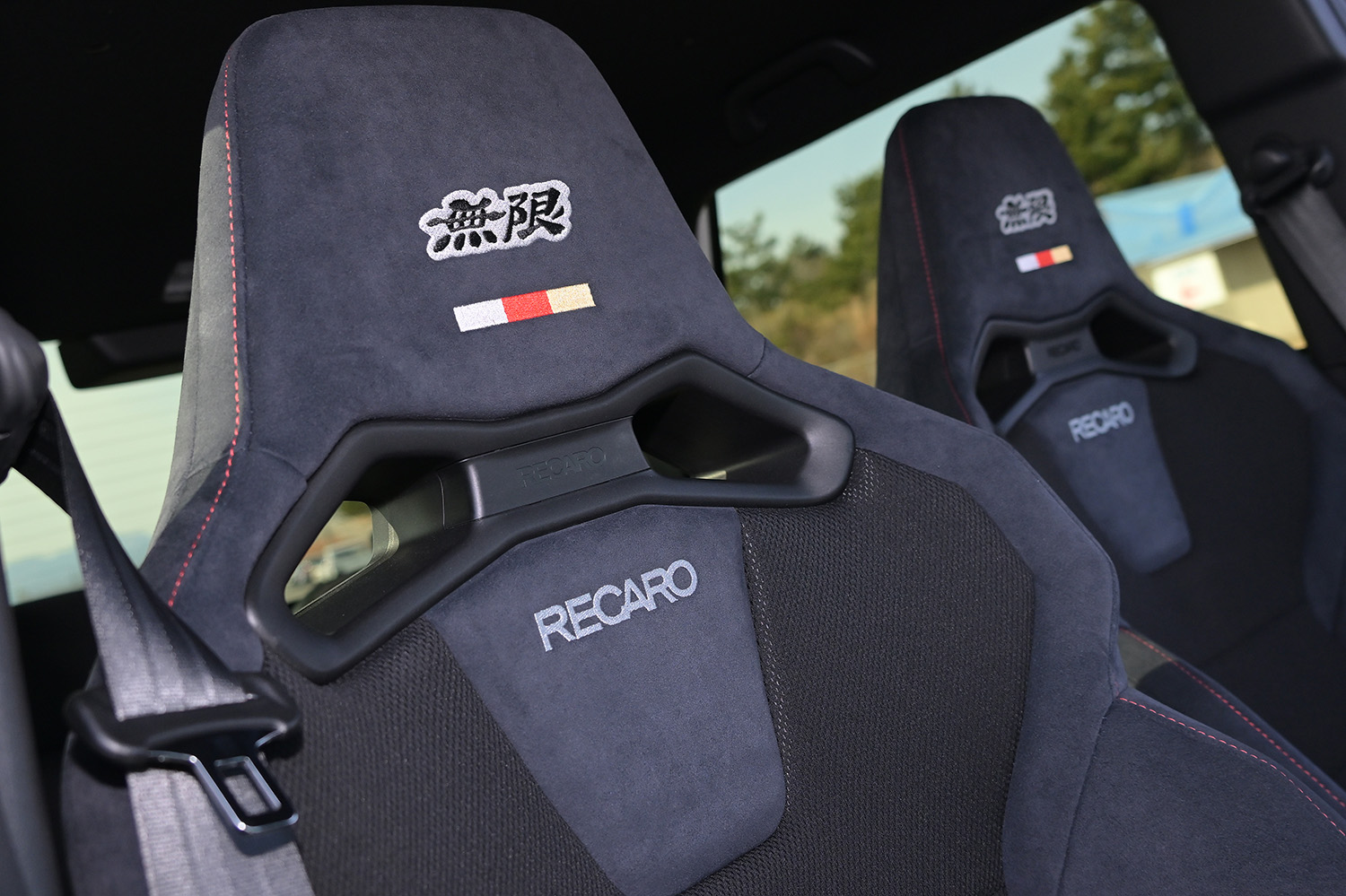 無限とホンダアクセスが発売前の「Super-ONE」をカスタマイズ 〜 画像32