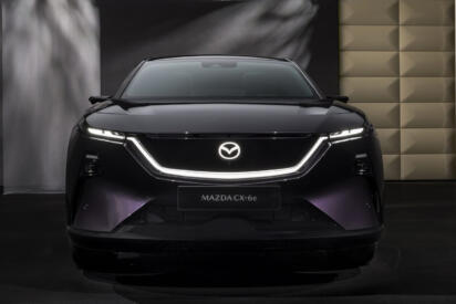 日本じゃあんまり報道されないけどマツダから気になるニューモデルが登場！　「CX-6e」に大ヒットの予感!!