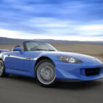 【画像】じつは日本の「タイプＳ」とは全然別モノ！　「S2000」に設定された「CR」の贅沢すぎる中身 〜 画像7