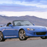 【画像】じつは日本の「タイプＳ」とは全然別モノ！　「S2000」に設定された「CR」の贅沢すぎる中身 〜 画像18