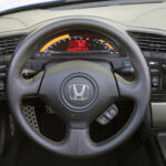 【画像】じつは日本の「タイプＳ」とは全然別モノ！　「S2000」に設定された「CR」の贅沢すぎる中身 〜 画像24