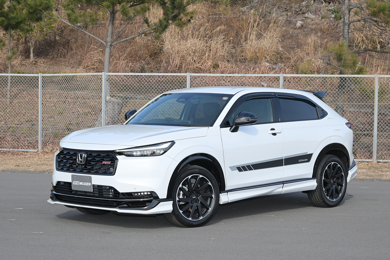 MUGEN VEZEL RSのフロントスタイリング