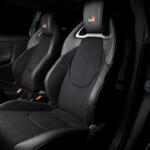 【画像】最強WRCドライバーの名を付けるからにはガチじゃないと許されない！　GRヤリス「オジエ9x」の進化っぷりを探ってみた 〜 画像12