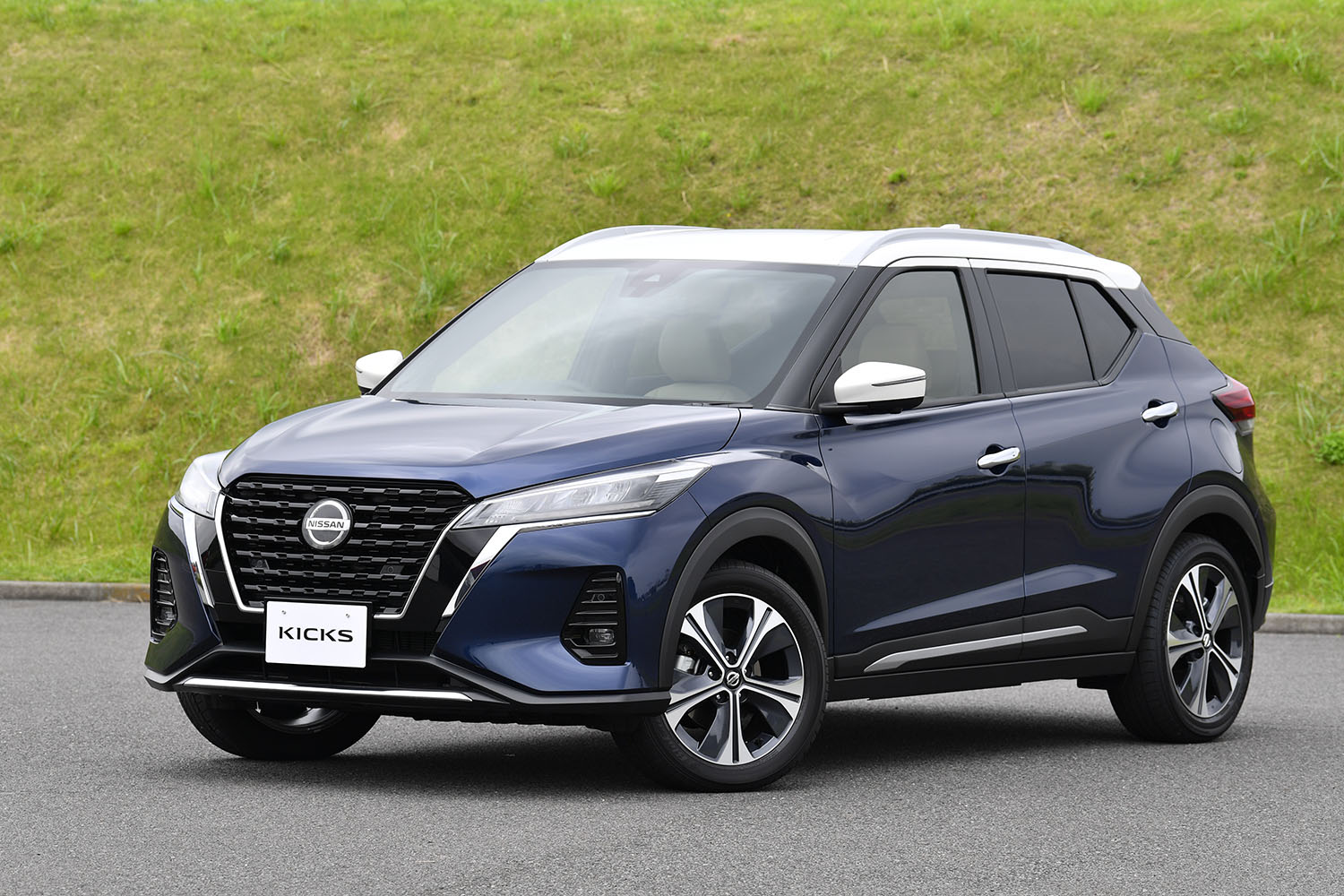 日産キックスのフロントスタイリング 〜 画像3