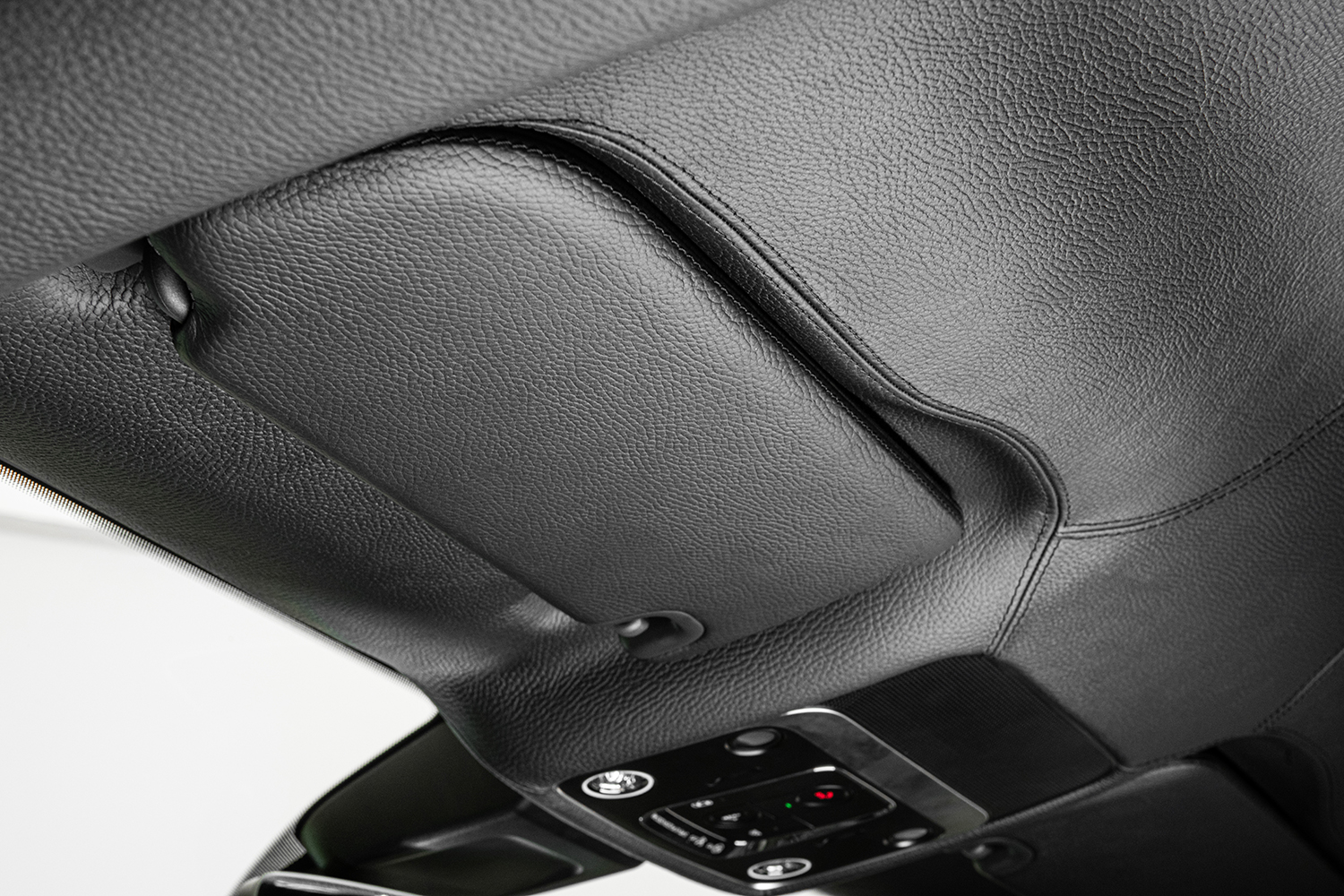 ベントレーをベースにブラバスが手がけた「900」シリーズ 〜 画像9