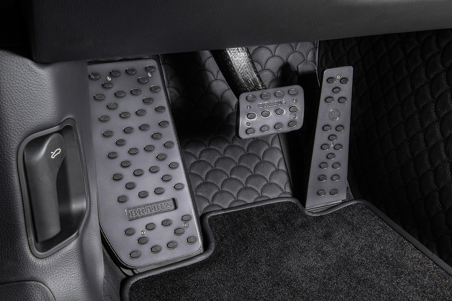 ベントレーをベースにブラバスが手がけた「900」シリーズ 〜 画像50