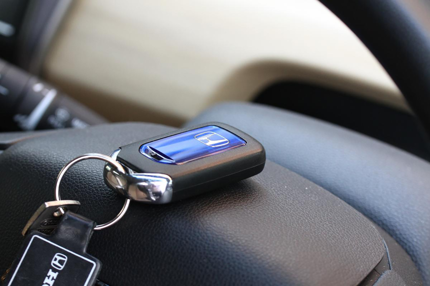 スマートキーで他人のクルマは解錠できるのか 〜 画像4
