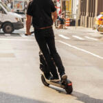 【画像】160km/h超えの電動キックボードって……まさに狂気！　Bo社の挑戦がガチで常軌を逸していた 〜 画像1