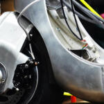 【画像】160km/h超えの電動キックボードって……まさに狂気！　Bo社の挑戦がガチで常軌を逸していた 〜 画像8