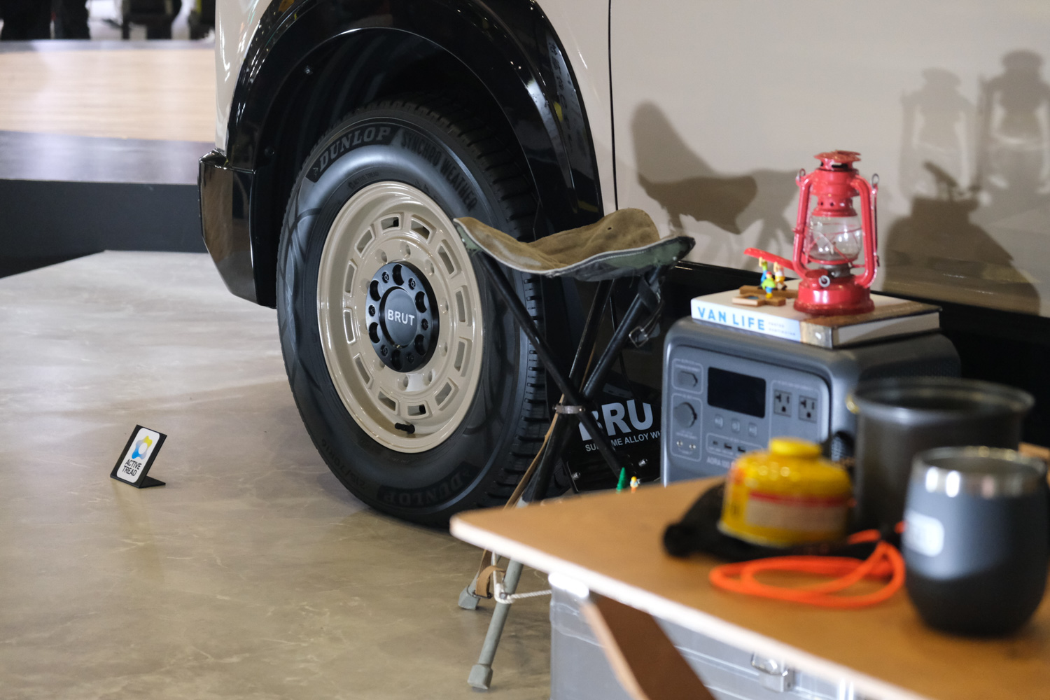 次世代オールシーズンのダンロップ「シンクロウェザー」は全教科80点を叩き出すタイヤの優等生だった【東京オートサロン2026】 〜 画像39