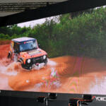 【画像】新車スポーツカーからカスタムSUVまでマッチングは良好！　５台のプレミアムスポーツカーがお出迎えする横浜ゴムは「アドバンスポーツV107」を激推し【東京オートサロン2026】 〜 画像13