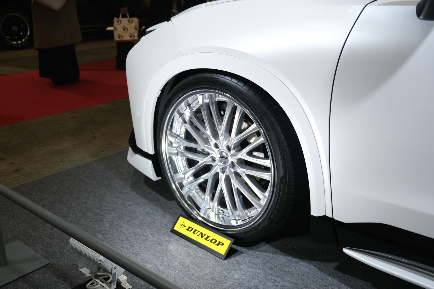 足元のおしゃれを楽しむなら老舗ホイールメーカー「weds」ブースへ行くべし【東京オートサロン2026】 〜 画像34