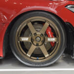 【画像】もはやレイズのホイール美術館！　押しも押されもせぬ名ホイール「TE37」30周年の記念展示が圧巻の内容【東京オートサロン2026】 〜 画像10