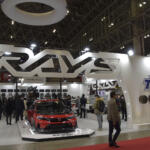 【画像】もはやレイズのホイール美術館！　押しも押されもせぬ名ホイール「TE37」30周年の記念展示が圧巻の内容【東京オートサロン2026】 〜 画像9