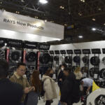 【画像】もはやレイズのホイール美術館！　押しも押されもせぬ名ホイール「TE37」30周年の記念展示が圧巻の内容【東京オートサロン2026】 〜 画像17