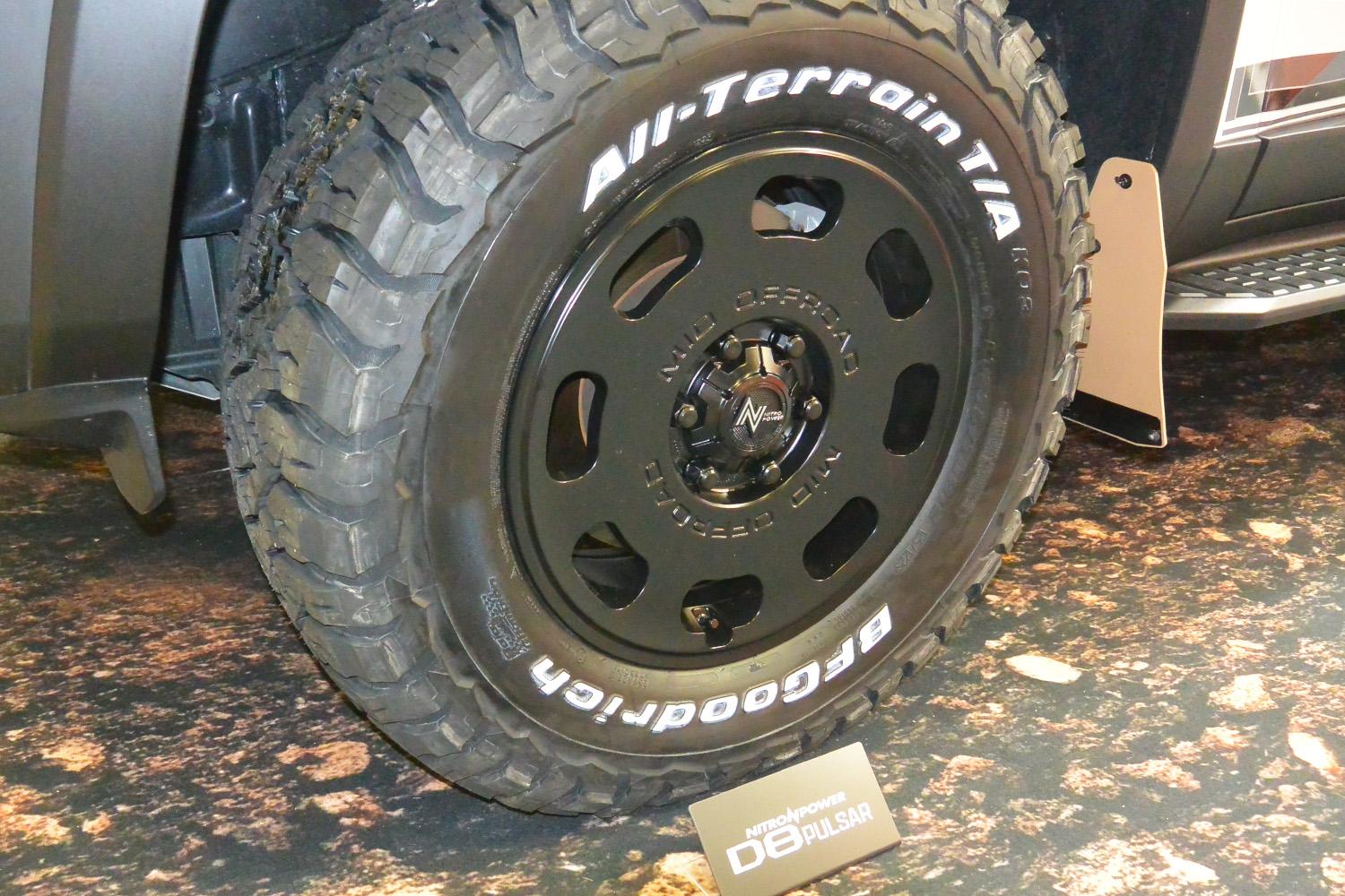 スポーツからSUVまで一気に網羅する「MID」ブースはもはやホイール大展示場だった【東京オートサロン2026】 〜 画像8