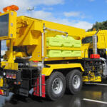 【画像】地味にハイテクな「凍結防止剤散布車」！　冬でも安心して高速を走れるのはコイツのお陰!! 〜 画像4