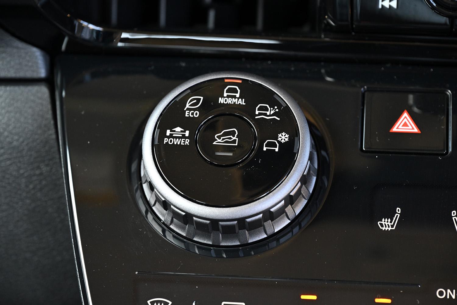 新型デリカミニのドライブモード