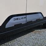 【画像】【試乗】スーパーハイトワゴンの使い勝手と悪路走破性を併せもつ！　新型デリカミニは誰もが買って間違いなしのオールラウンダー 〜 画像35