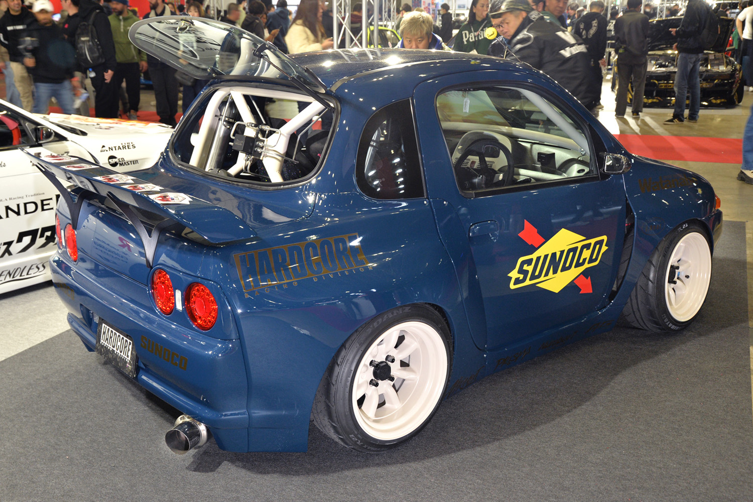 HARDCORE TOKYOとTRA京都が製作した「Baby R32」のリヤスタイリング