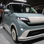 【画像】クルマを「着る」って楽しい毎日が待ってる予感！　ダイハツ「ムーヴ #ootd」の男性にも刺さるポップさの秘密 〜 画像8