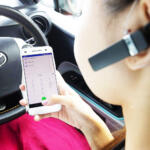 【画像】運転中のハンズフリー通話は違反じゃなくても危険じゃない？　「３分間電話の日」に考える車内通話の落としどころ 〜 画像2