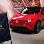 【画像】「オモサン」の雰囲気そのままにマツダが染みこむ！　「マツダトランスアオヤマ」の１周年記念イベントがクルマ好きじゃなくても刺さりまくる 〜 画像2