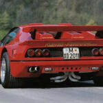 【画像】バブル時代に日本でも伝説に！　「上品に乗る」が当たり前のフェラーリをとんでもないワルに変身させた「ケーニッヒ」の衝撃 〜 画像2