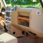 【画像】「ディフェンダーをEV化」はわかる！　でも6400Nmって何かの間違いじゃ……な狂気のレストモッド「パンテラ」が爆誕 〜 画像5