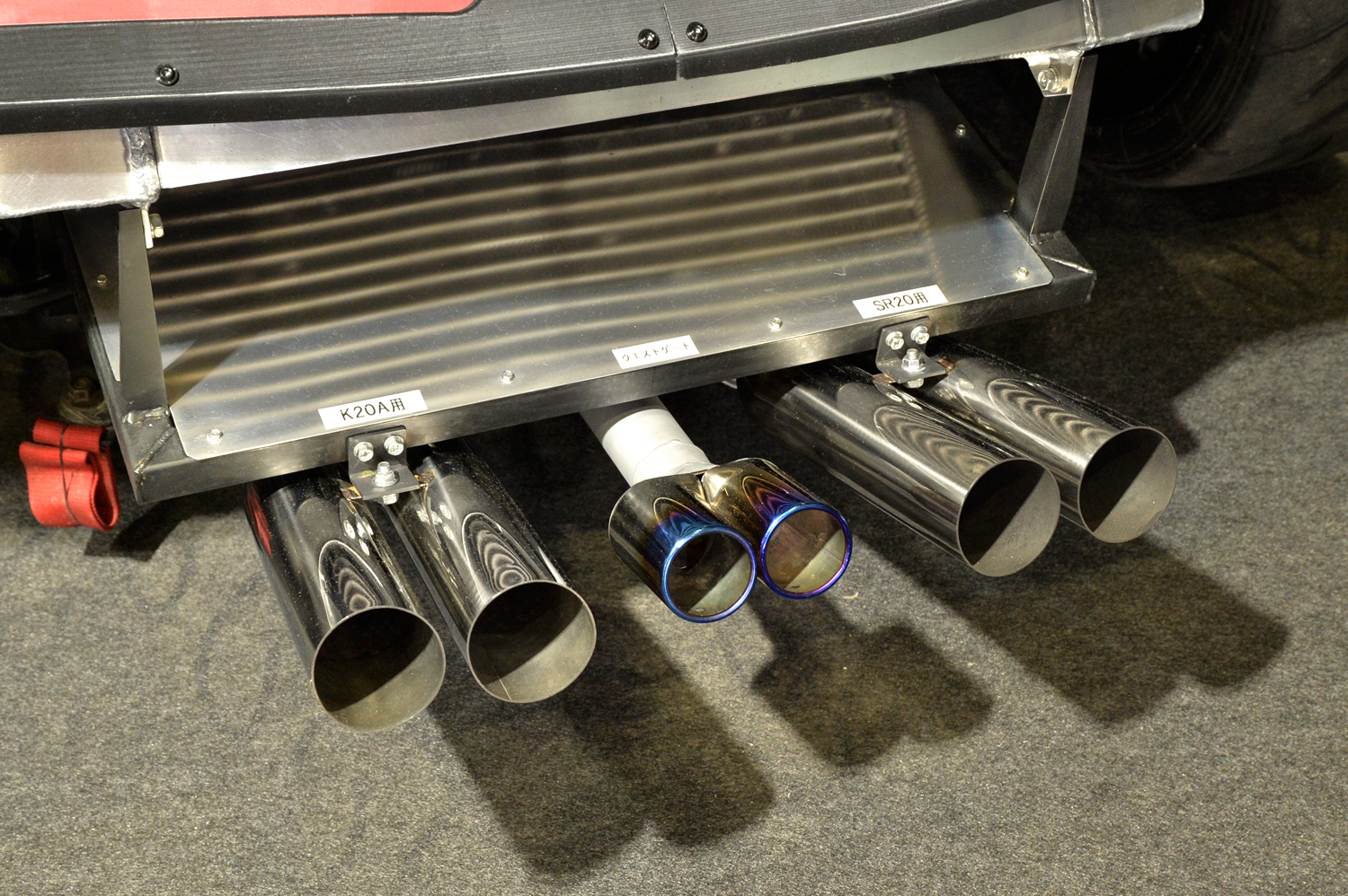 ツインエンジン化されたトヨタ・セラが東京オートサロンに見参 〜 画像14