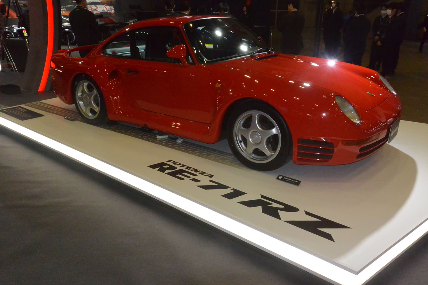 ポルシェ959のフロントスタイリング