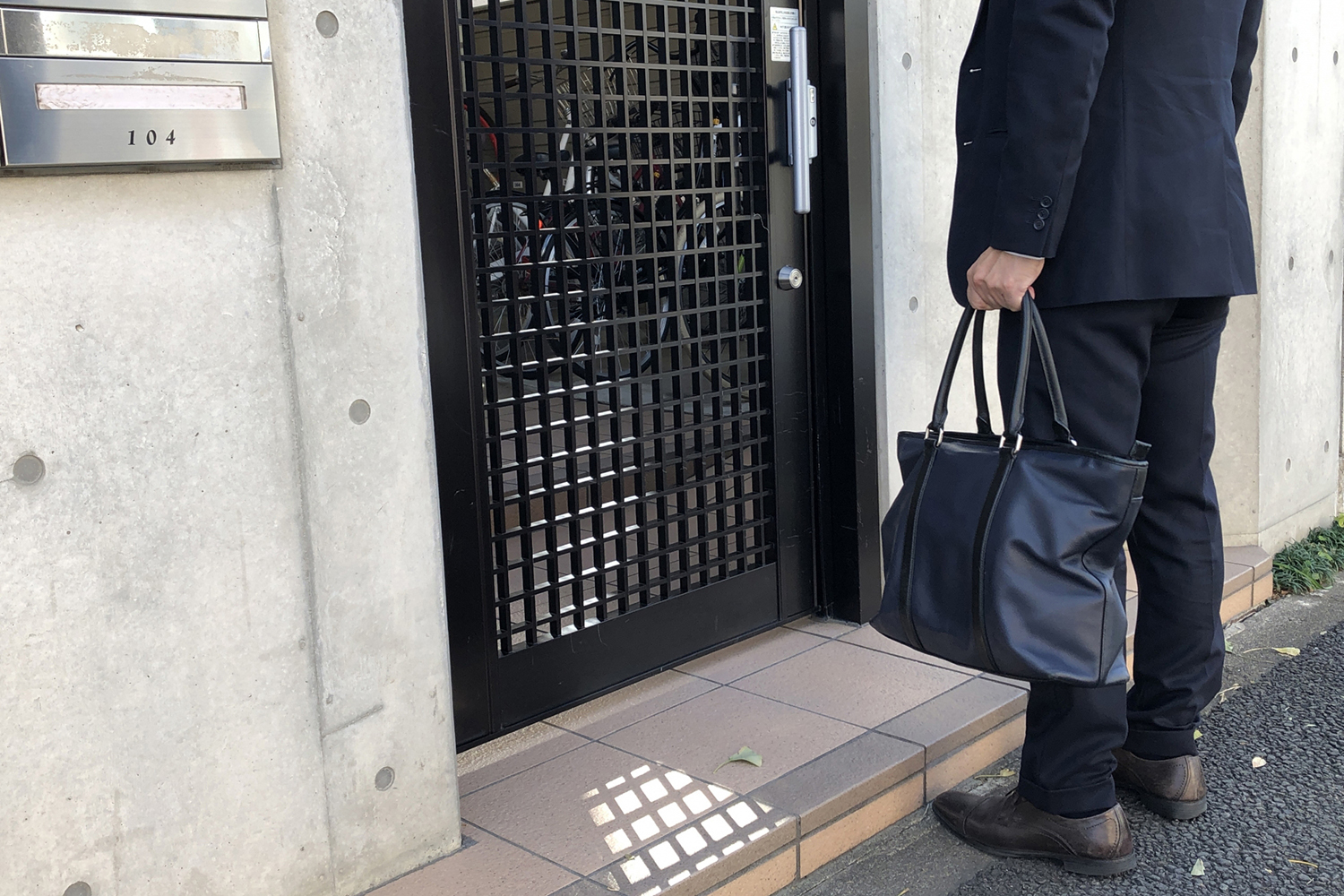 訪問販売のイメージ