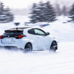 【画像】GRヤリス＆カローラがゲレンデを爆走！　トヨタの「SNOW DRIVE 2026 IN NAEBA」は「そのためだけ」に行く価値アリ!! 〜 画像7