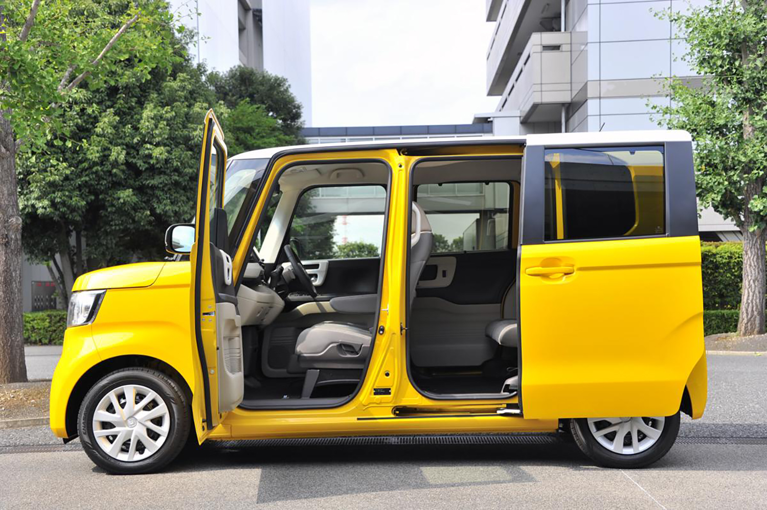 ホンダ N-BOX 〜 画像6