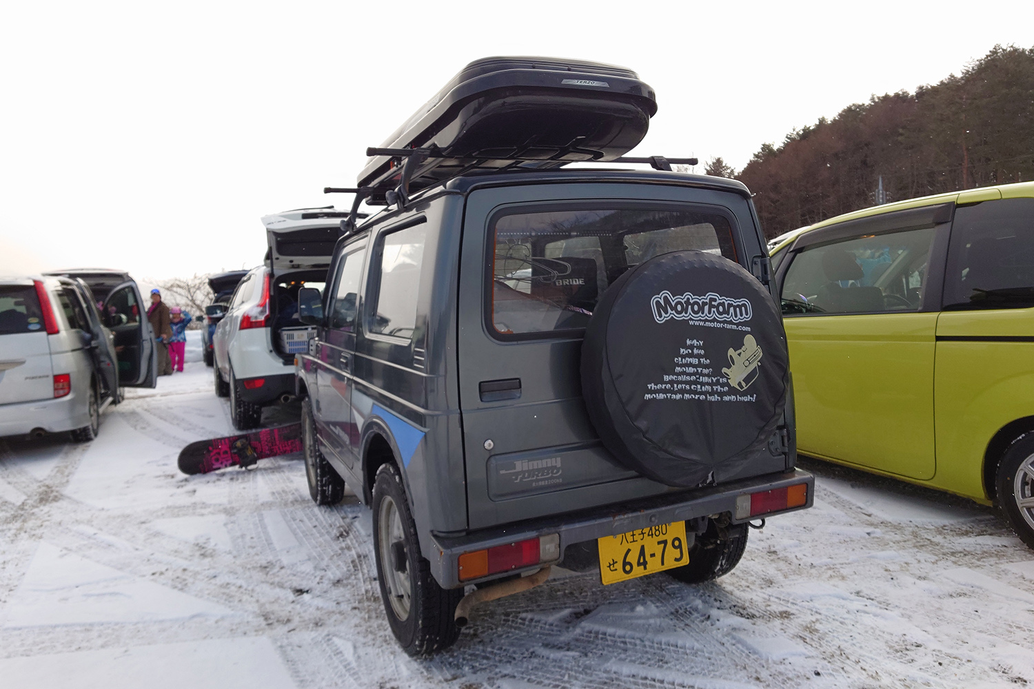 スキー場へはボロいクルマで行った方が気がラクな理由 〜 画像16