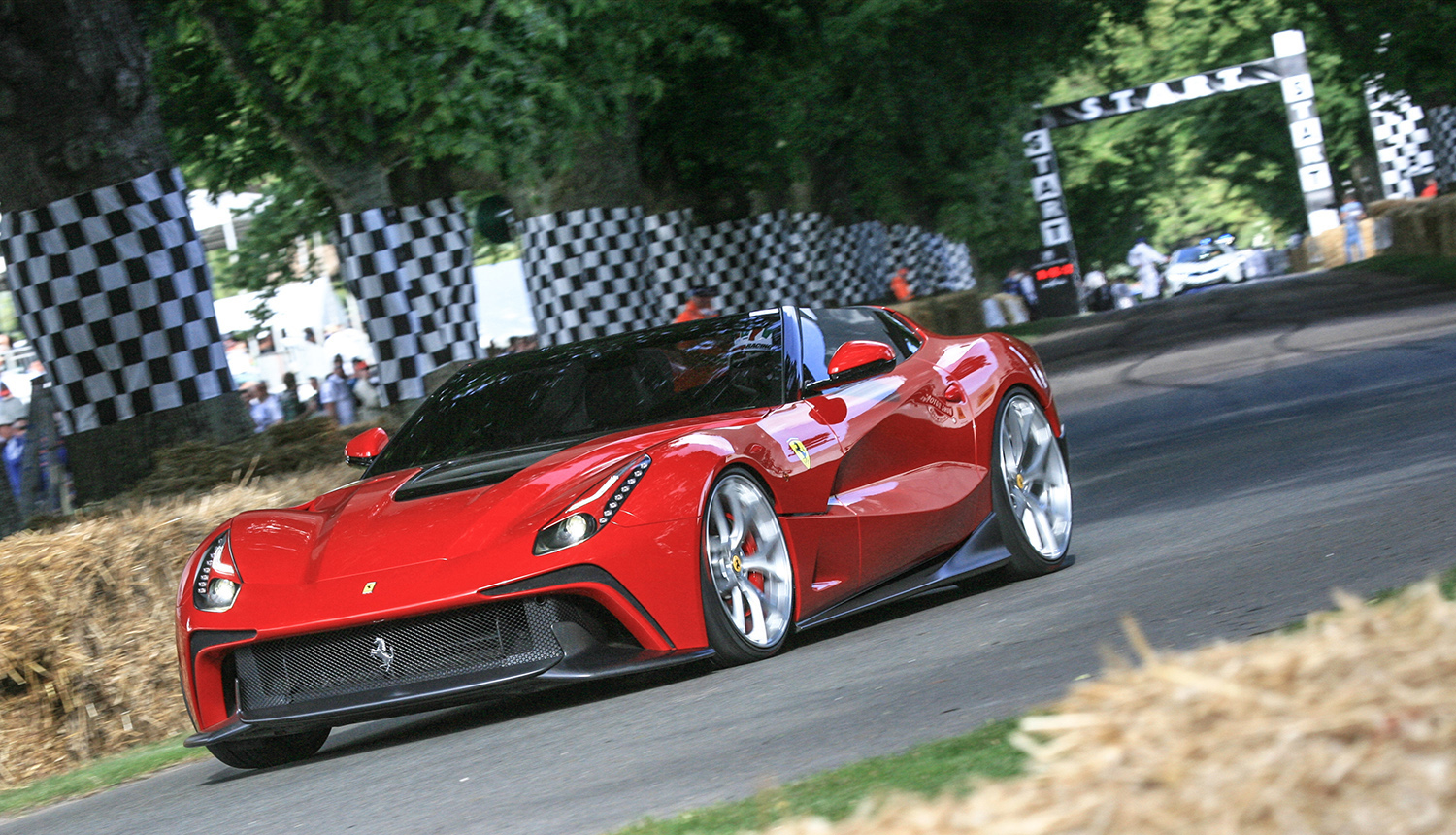 フェラーリ F12TRS 〜 画像6