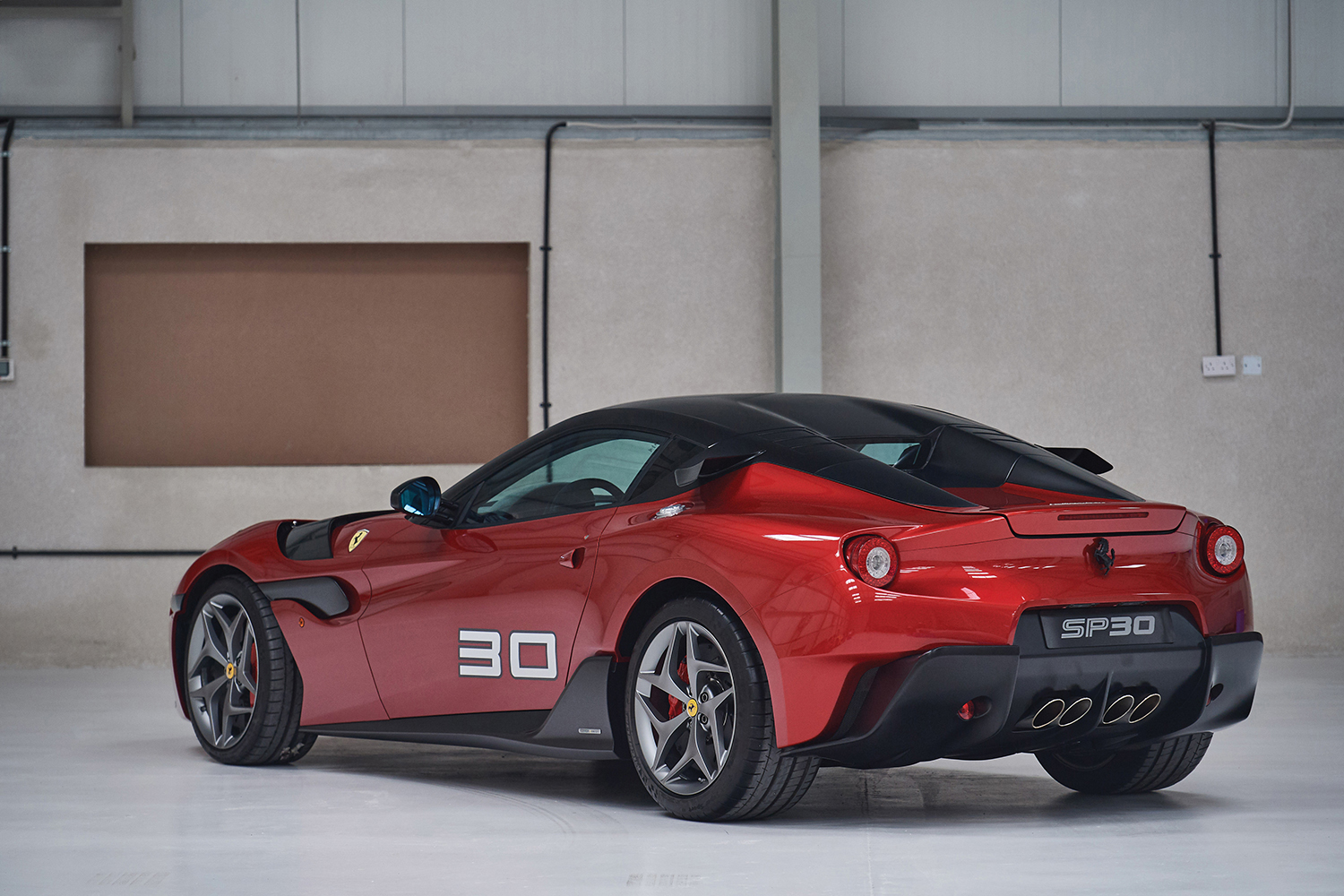 入手難易度が高すぎてもはや幻扱いのフェラーリのワンオフモデルたち 〜 画像19