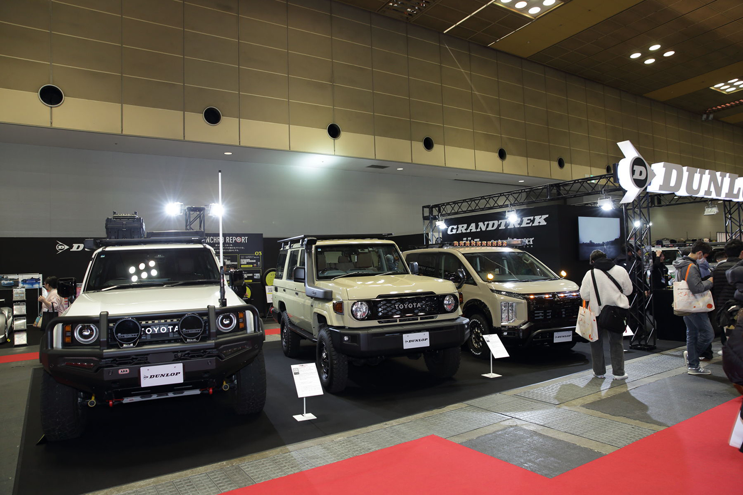 女性ジャーナリストたちも盛り上げるダンロップブースは必見！【大阪オートメッセ2026】